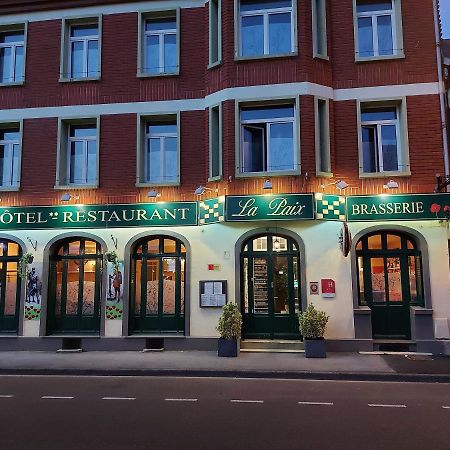 Hotel De La Paix Albert Bagian luar foto