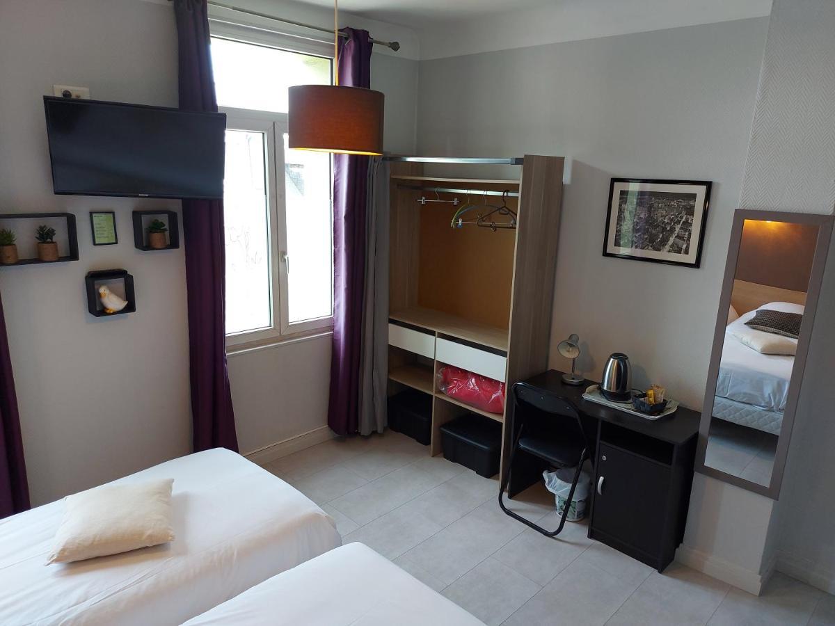 Hotel De La Paix Albert Bagian luar foto