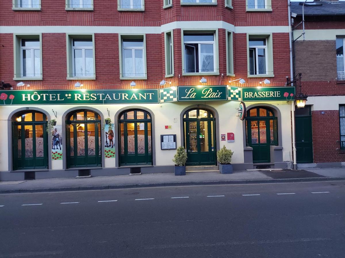 Hotel De La Paix Albert Bagian luar foto